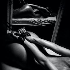 csb12341's profile picture. Finally on twitter. Nothing hotter than a hot woman as a Damsels in Distress.. Especially when they love it too. Can’t beat a good booty in a thong pic