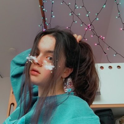 Jule90984610's profile picture. 