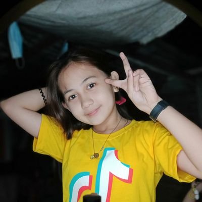 fb:Queen Rikki Ann
📷itzme_rhian
tiktok:Fangurl_kyut
yt:RikkiAnnClaveria
Rikkiannclaveria@gmail.com