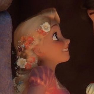 00Oi2sYIHUaIhzI's profile picture. طَنشْ تَعشْ تَنتعِشْ