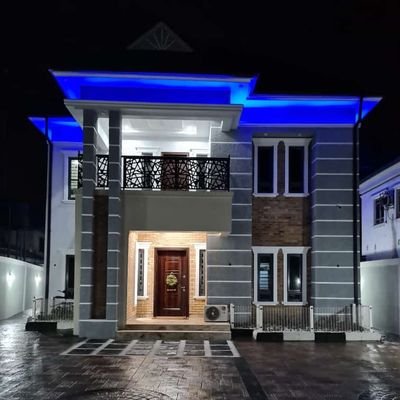 adeyimikataofik's profile picture. 🦺🕶️🔨🔧🪚📏⛏️🧱