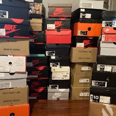 One stop shop for the latest releases ig:hypestar.htx 📦👟🃏👜🧢🩳🎮