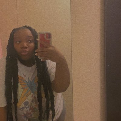 self-made😉 Pretty 🥰 Employed💅🏾