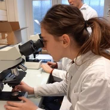 GJouanna's profile picture. Chargée de communication Inserm & Ingénieur en Biotechnologie