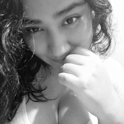 Eliziita20's profile picture. 