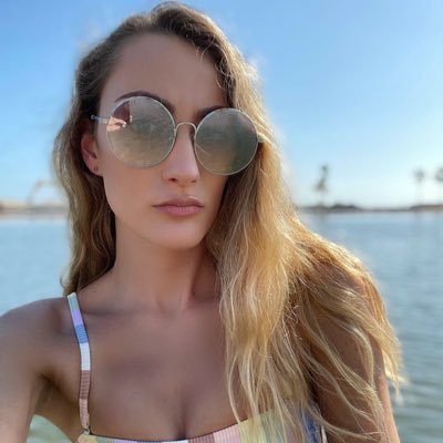 CaptaiinCook's profile picture. but why is the rum gone?