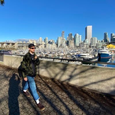 Public Relations & Marketing Professional. Contributor for https://t.co/RIS7NmvxrY. Music enthusiast, explorer, sarcasm, foodie & love for all things creative.