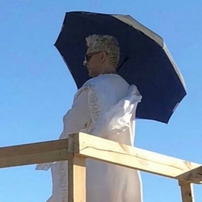 aziraziraphale's profile picture. he/him.