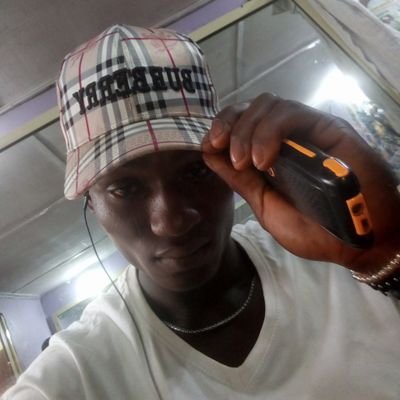 Ola10216538's profile picture. am fling good