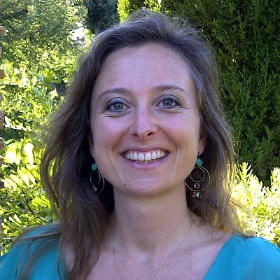 CaulliezJustine's profile picture. Formatrice, facilitatrice et accompagnante avec la Communication NonViolente et des approches d'intelligence collective