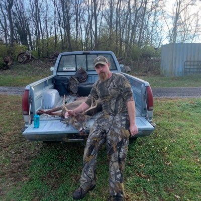 DavidDavis1409's profile picture. 