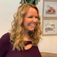 Melanie Perron (@melaniemperron) Twitter profile photo