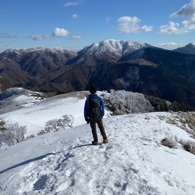 ne2hr71tka4opoQ's profile picture. 趣味は株式投資と登山です！ 2018年8月から株式投資に参加し新型コロナウイルスの影響で株価が急落し売り買いして逆に儲かり、半分遊び心で買ったPSSの株だけが100株残り必ず騰がると思い買い増し！下手なんで未だに握り続けています😅登山は六甲山や奈良、滋賀を中心に活動しています