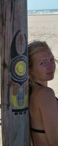 RocioBarral's profile picture. sigue brillando y no podrán tocarte...porque tu luz seguirá intacta.Tu esencia permanecerá, pase lo que pase...¡Sé siempre auténtico, aunque tu luz moleste!