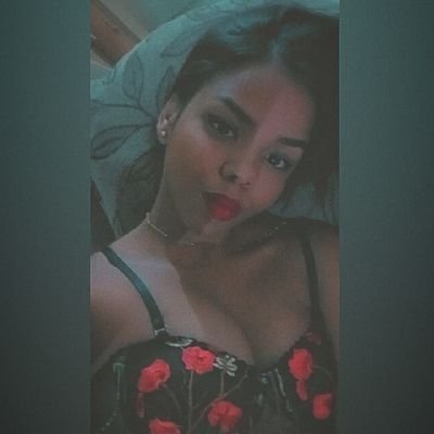poucas idéia 💤
insta: @hiijuh