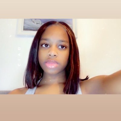 tatiannadgf's profile picture. Tatiii💕 Class of 2021🥰 #LLB🤧❤️