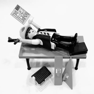 UlmanGilad's profile picture. אזהרה: עשוי להכיל שאריות אופטימיות