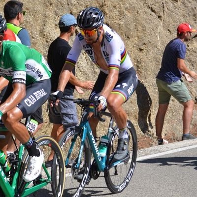 Colaborador de @Farolilloteam,asesor de Cycling Fantasy. Resuelvo dudas en general sobre estas aplicaciones y otras porras de 2 ruedas.