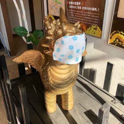 redrabbitjpn's profile picture. 麒麟がくる🦒福知山に行きたい🦒長谷川博己様大好き💗読書、漫画、ドラマ鑑賞大好き🐰スポーツ観戦大好き🤟🐰英語わかります🐰🇺🇸🇨🇦ひとえうさぎ🐰羽生結弦さんのスケートが全てです⛸❄️野球は細川成也選手、山田哲人選手を全力応援します📣竜燕