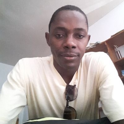 JohnnyJocelyn5's profile picture. 