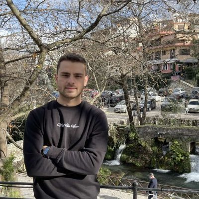 NikosKoutsobill's profile picture. 
