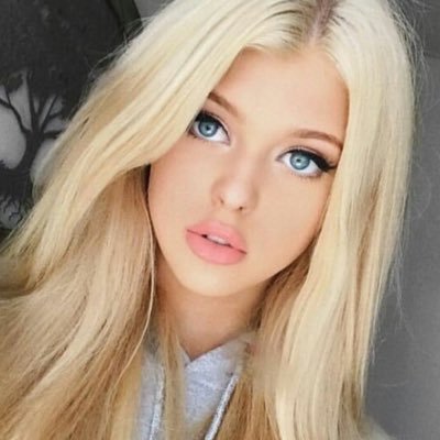 just a fan not the actual @iamlorengray Not impersonating operator of @charlilorenaddi_thesquad on Instagram