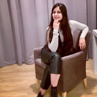 Shivanirai333's profile picture. Good vibes only 💫