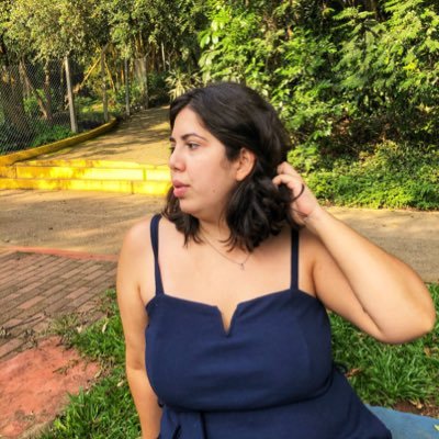 carolnasdom's profile picture. 