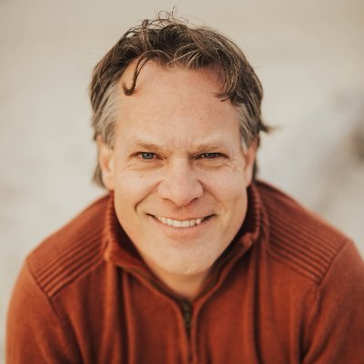 Deeklaw's profile picture. Dad and husband first, recovering attorney second, with a little sports (including ChelseaFC) and cycling on the side. Be nice to others.