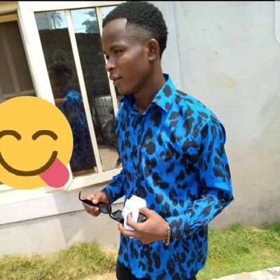 Musician
                songwriter
         Ekaisy
please follow me