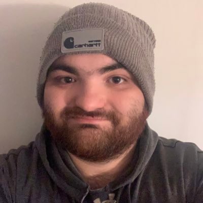 LioraSelby's profile picture. 29 | they/he | enby Jew