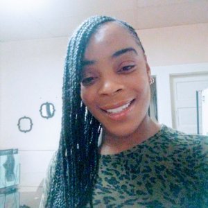 Designerbitchx's profile picture. 