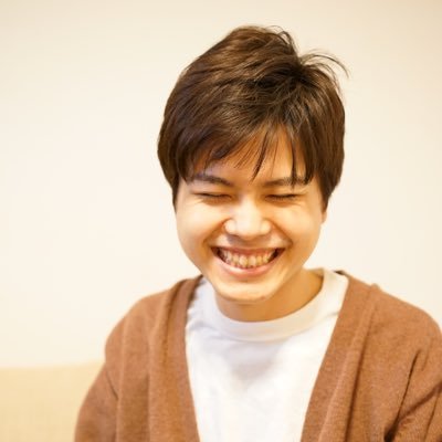 NAOKI KAMIOKA 長崎出身。趣味:カフェ巡り、筋トレ。コーヒーが特に好きで自宅でもコーヒー淹れてます！