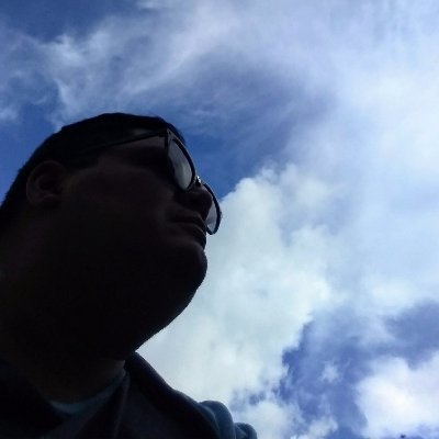 R_Torres83's profile picture. Administrador de profesión, que viva el creador del RON, y le doy gracias a DIOS por la Familia que tengo.. Ah y por cierto #MagallanesParaTodoElmuuundoo ⛴️