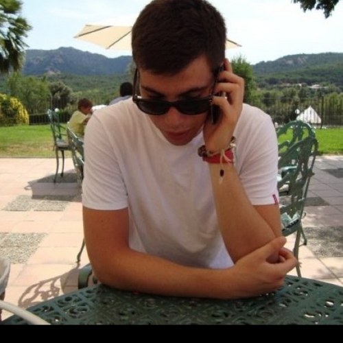 esalseca's profile picture. Farmacèutic i punt.