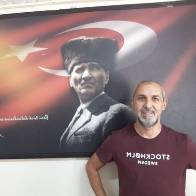 Yaşasın Türkiye Cumhuriyeti yaşasın Gazi Mustafa Kemal Atatürk