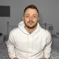 Tommy (@txmmyt_) Twitter profile photo
