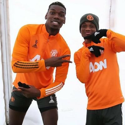 MyeshanPadayac1's profile picture. UNITED⚡
WWE💪
KICK BACK🤜🤛