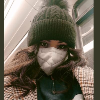 starlightb00's profile picture. 