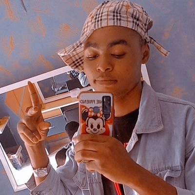 omoobatoby's profile picture. Gentle and easy going guy