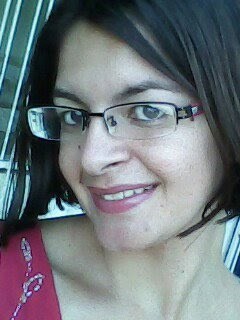 sou amante da musica, daquelas que tocam o coração, daquelas que nos fazem viajar de encontro com Jesus!!