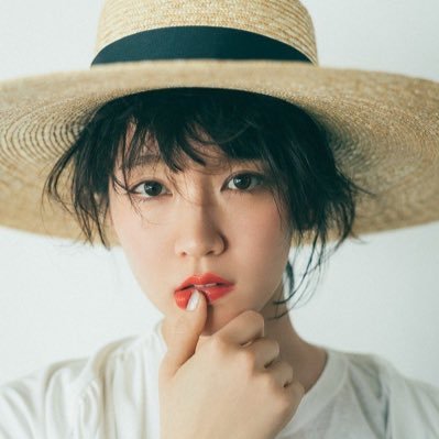 ট ইট র 晴 はる 小松菜奈 門脇麦 あいみょんに似てるって言われたことあるんだけど もしかしてこの中に混ざっても違和感全く無い Pd要素強めなのかな ট ইট র 晴 はる 小松菜奈 門脇麦 あいみょんに似てるって言われたことあるんだけど もしかしてこの中に混ざっても違和感全く無い Pd要素強めなのかな