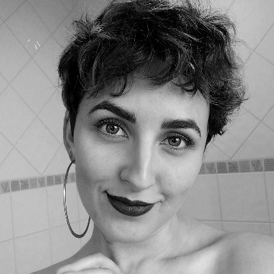 EmmaRochefeuil2's profile picture. Photographe 
Beaux-Arts de Nancy (enfin beaux..)
rochefeuillemma@gmail.com