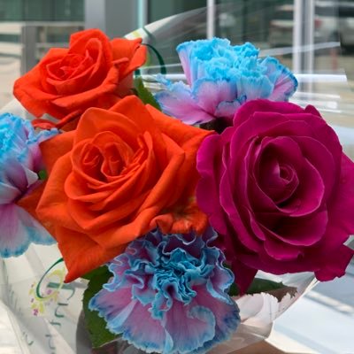 أم @Dr_AEM👩🏻 طبيبة نفسية ✨🧠✨ الريتويت لا يعني الموافقة دائما 😁 حيّاكم 🤗