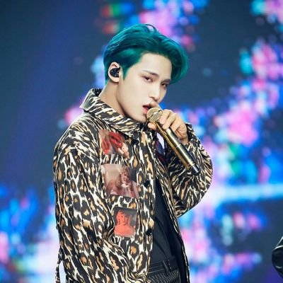 ☆ she/her ☆ @faIlinforgyu my back up acc.
https://t.co/VLxHRjkIOB jun's sbg stream bi+ch
