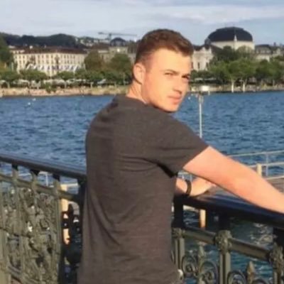 Game Programmer at Deep Silver Dambuster🎮 - Linkedin https://t.co/IREG5hJIFY