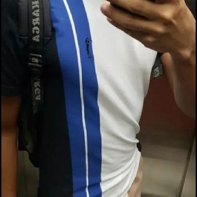 Fabrox828706012's profile picture. mlk versátil

As vezes ativo, as vezes passivo. Tente a sorte!