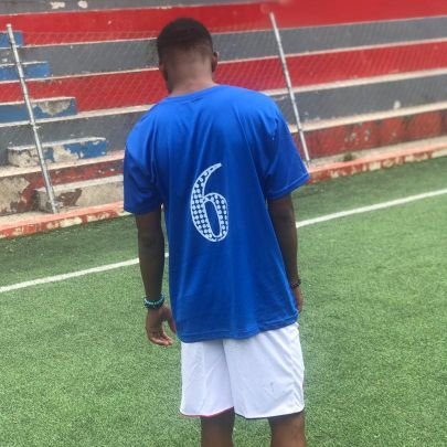 Marcellus Shedelin ✨
birthday 19/12/2001🎊🎉
footballeur⚽️💗
cool gentille 😍
just pour le plaisir💯