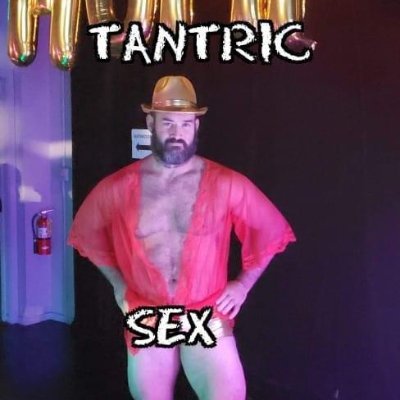 The official twitter of the 'polyamorous tantric sex guru'. Craig Ivey, at your service!