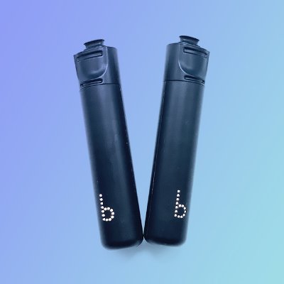 Mindful Breathing is a Superpower.
b helps you find peace and clarity by training you to breathe mindfully.